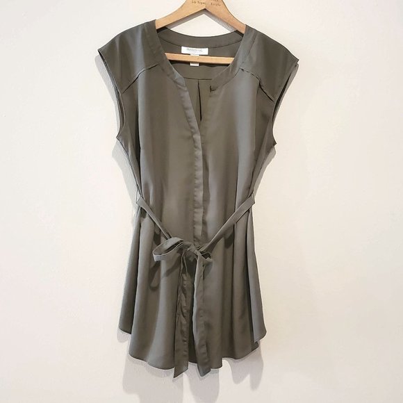 Motherhood Maternity Tops - Motherhood Maternity Button Front tie waist blouse